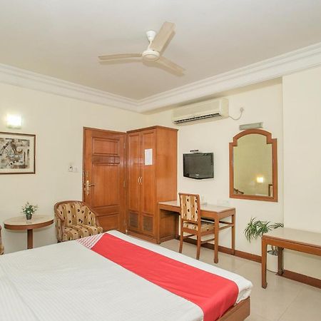 Oyo 579 Hotel Aab بنغالور المظهر الخارجي الصورة