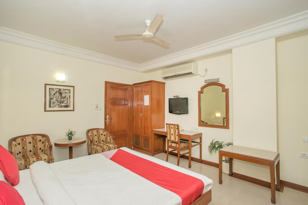 Oyo 579 Hotel Aab بنغالور المظهر الخارجي الصورة