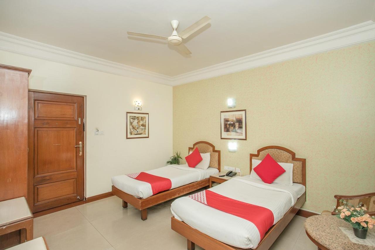 Oyo 579 Hotel Aab بنغالور المظهر الخارجي الصورة