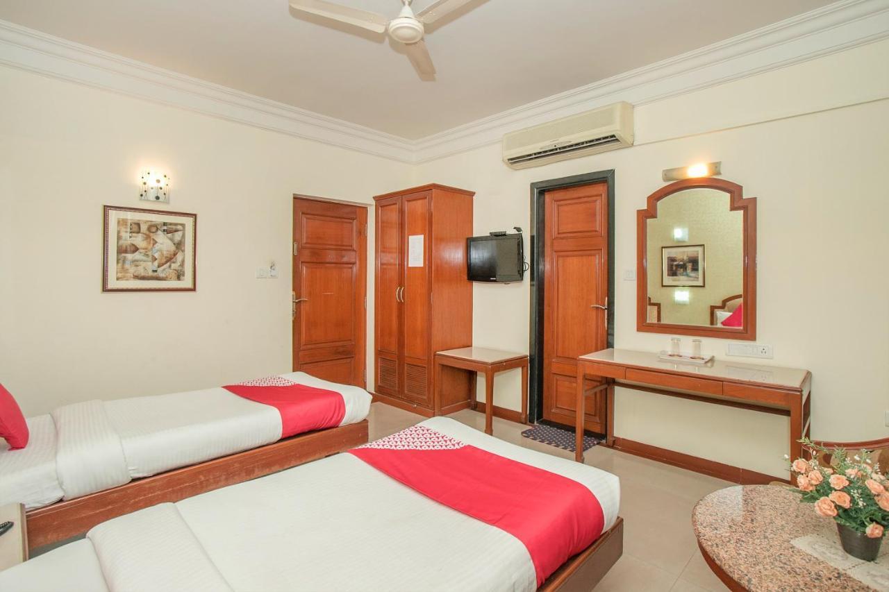 Oyo 579 Hotel Aab بنغالور المظهر الخارجي الصورة
