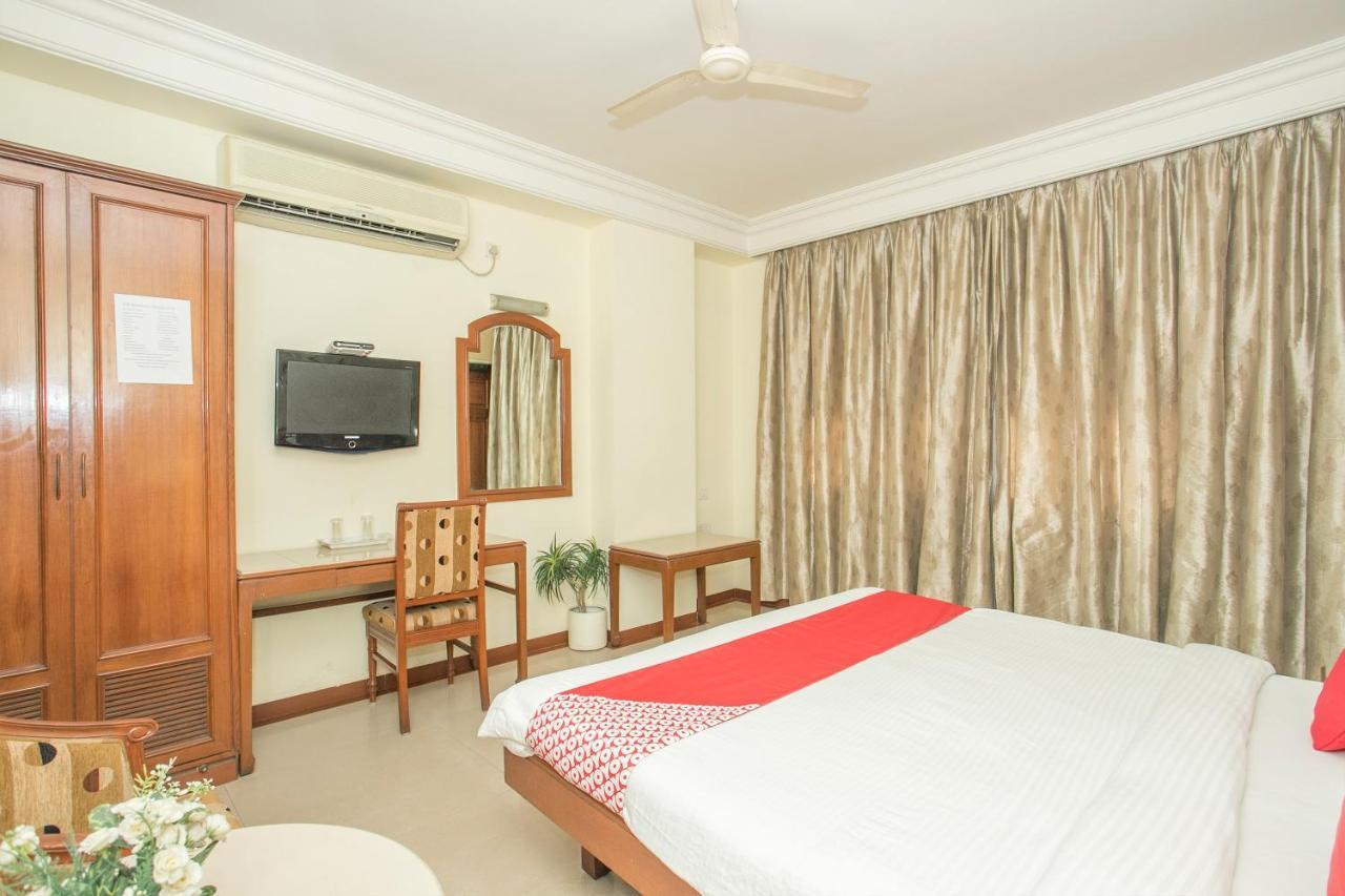Oyo 579 Hotel Aab بنغالور المظهر الخارجي الصورة