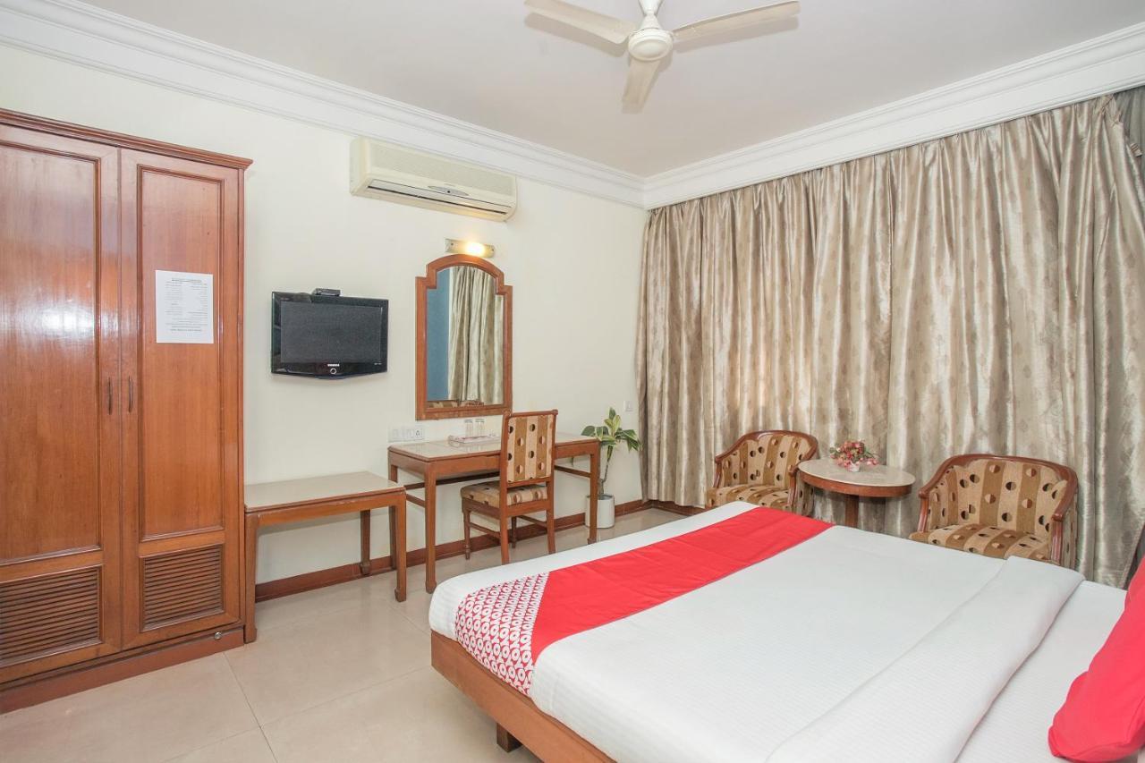 Oyo 579 Hotel Aab بنغالور المظهر الخارجي الصورة