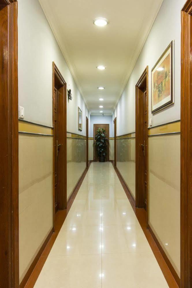 Oyo 579 Hotel Aab بنغالور المظهر الخارجي الصورة