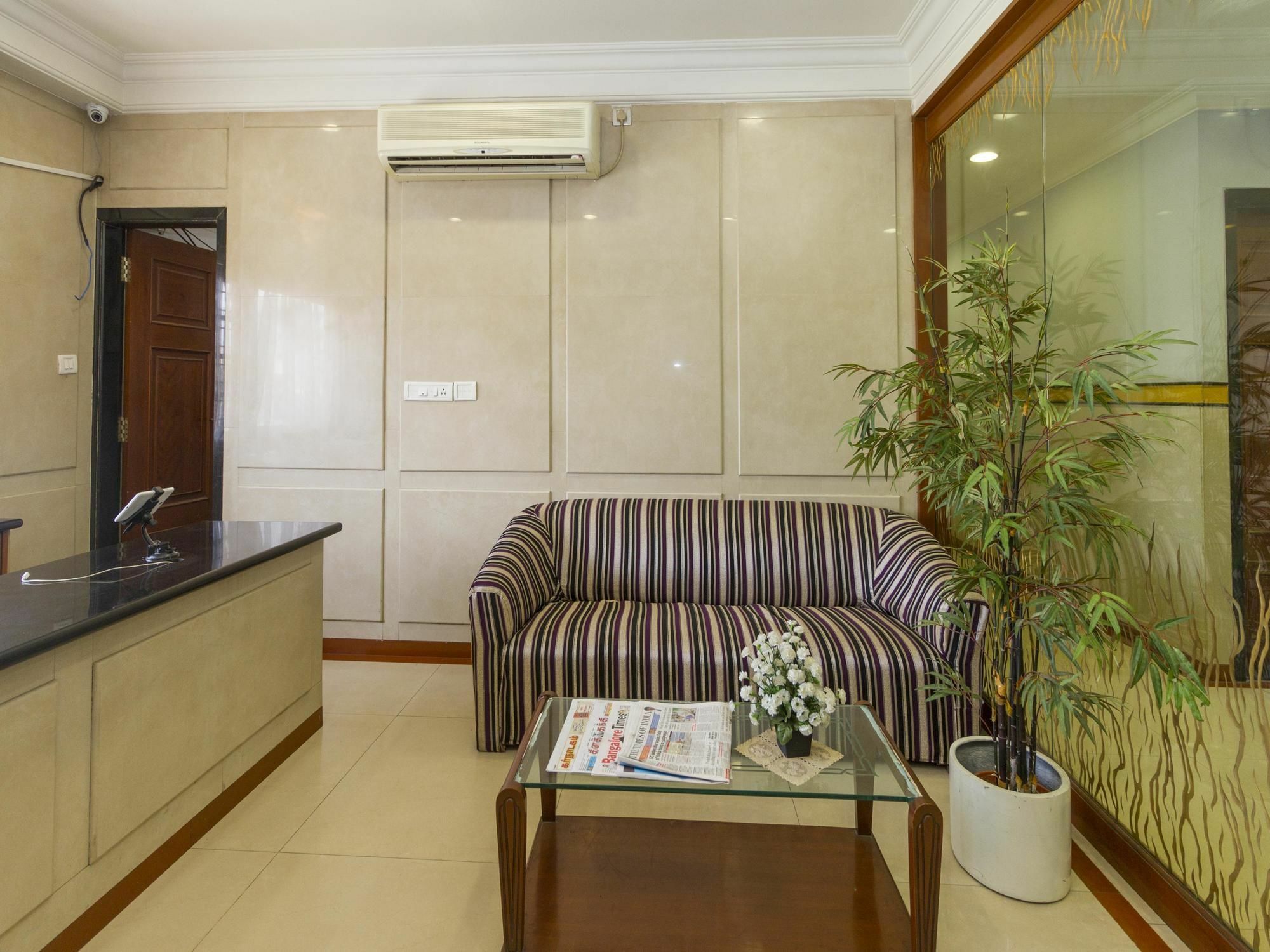 Oyo 579 Hotel Aab بنغالور المظهر الخارجي الصورة