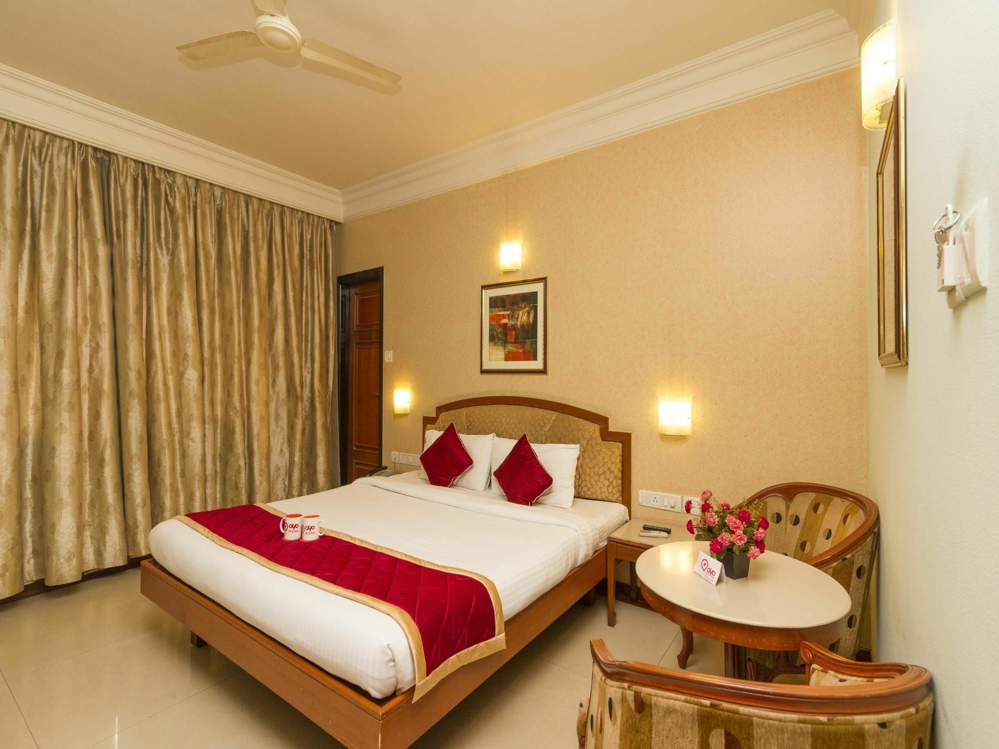 Oyo 579 Hotel Aab بنغالور المظهر الخارجي الصورة