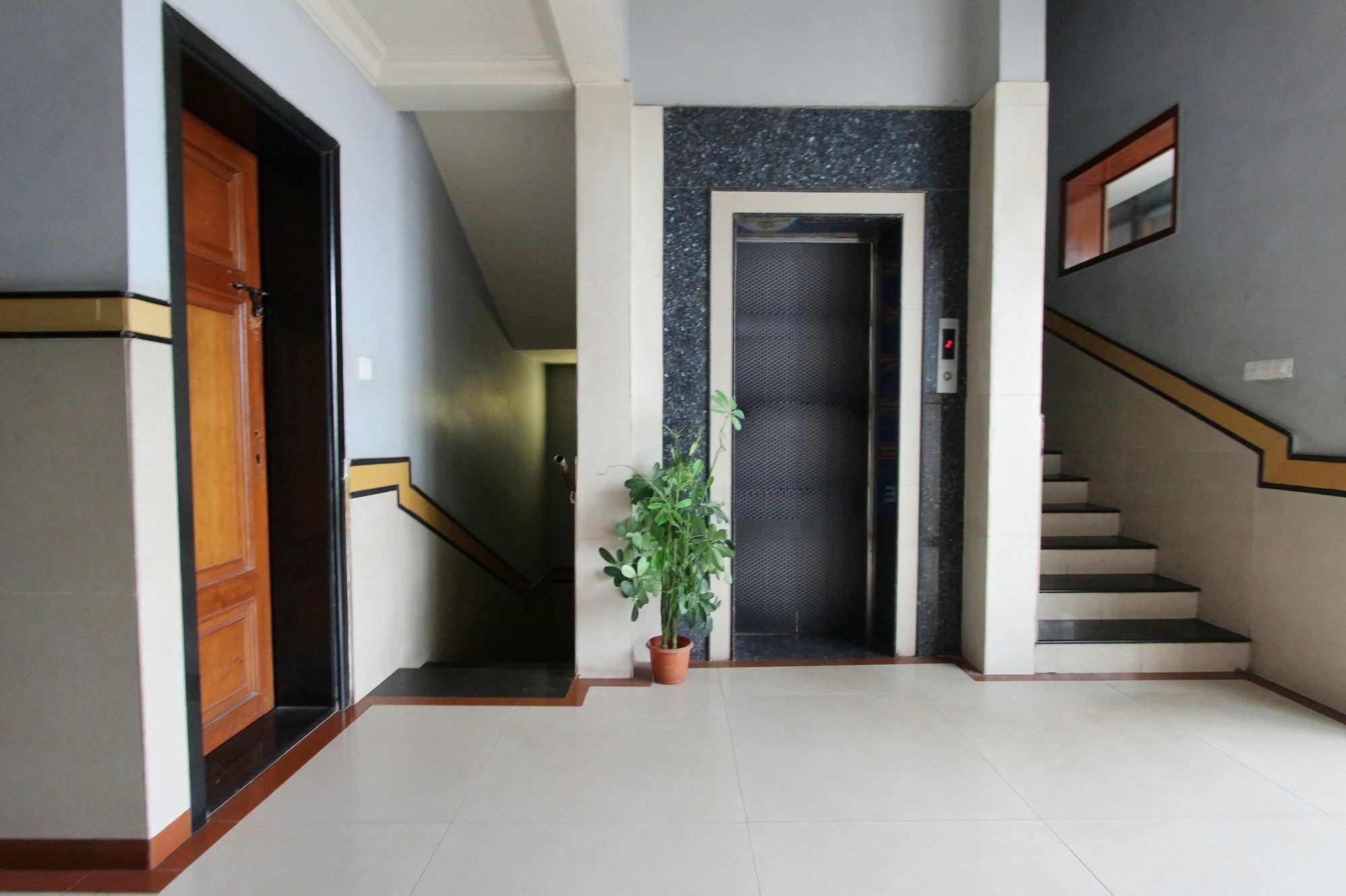 Oyo 579 Hotel Aab بنغالور المظهر الخارجي الصورة